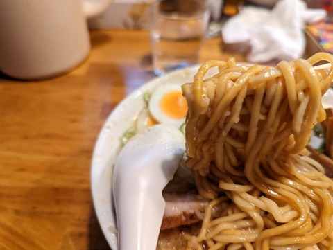 下頭橋ラーメン 麺