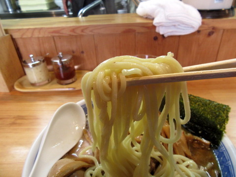 としおか 麺