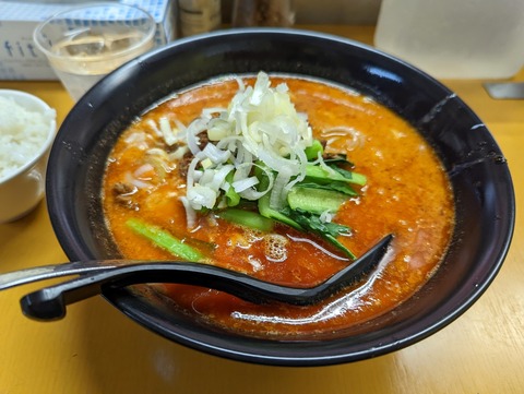 皆川食肉店 担々麺