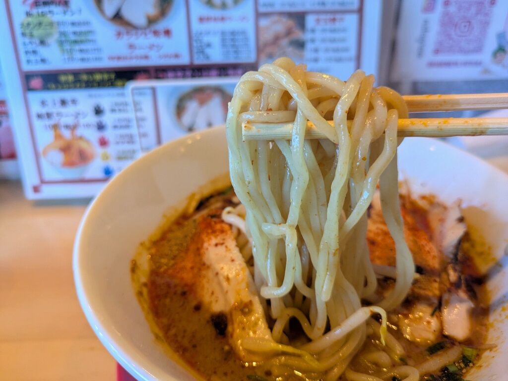 麺Laboタイガー＆ドラゴン 谷塚店＠谷塚 : Just Visit