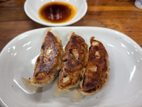 百麺 餃子