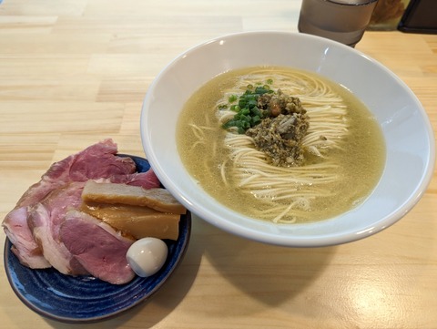 煮干ソバと米 週替りソバ