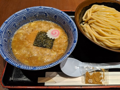 六厘舎 つけ麺