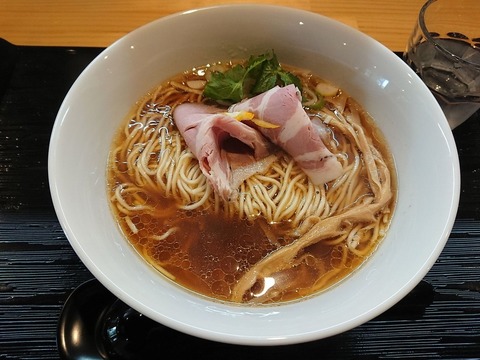 淳陛屋　醤油SOBA