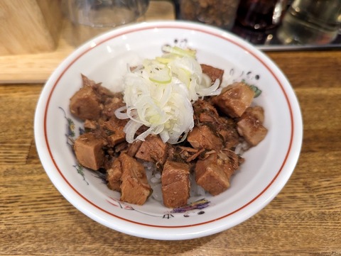 おさだ ルーロー飯