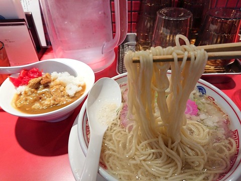ソラノイロ食堂 麺