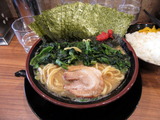 松田家　ほうれん草海苔ラーメン