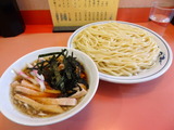 栄楽 チャーシュー入つけそば