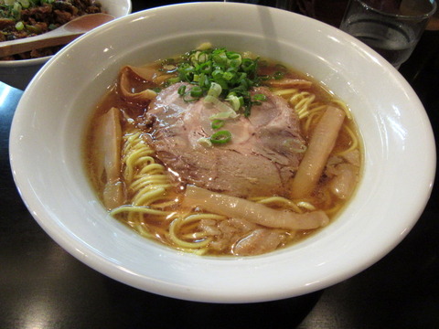 うえだ 尾の道らーめん