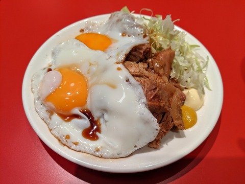 ソラノイロ食堂 チャーシューエッグ