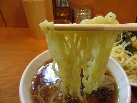 らあめん 満来 麺