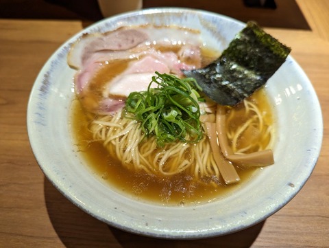 五感 醤油らぁめん