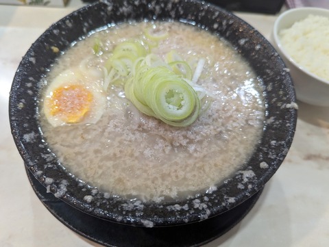 一山家 ラーメン