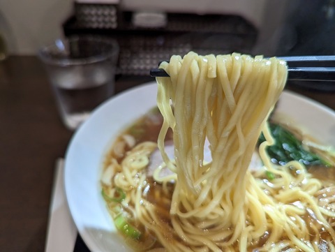 三つ由　麺