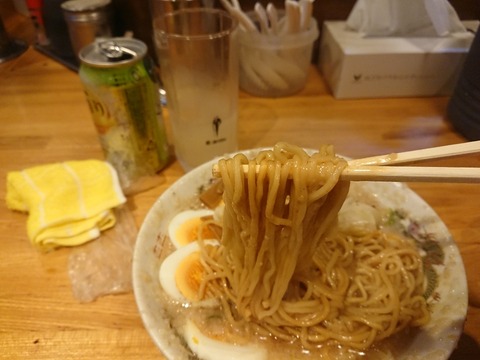 下頭橋ラーメン 麺