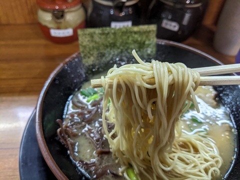 ぼたん 麺