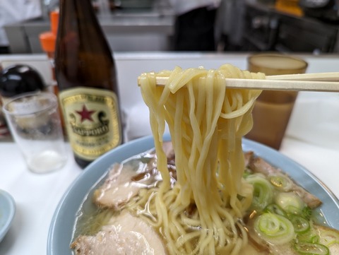 ともちんラーメン 麺