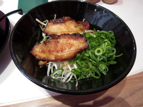 小豆島ラーメンHISIO 炙りチャーシュー醤丼