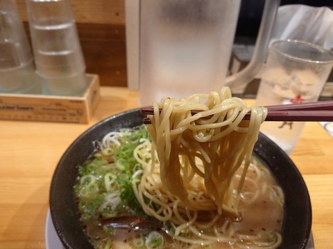 麺屋二郎 麺