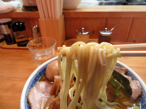 としおか 麺