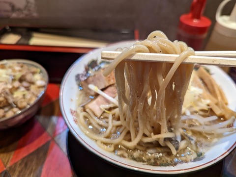 逆流 麺