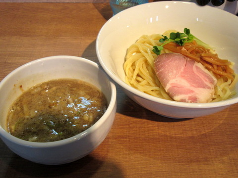 みちしるべ 鶏豚煮干つけ麺