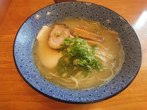 㐂むらや 塩らーめん
