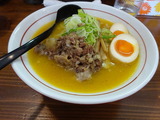 シマシマトム　牛骨塩ラーメン