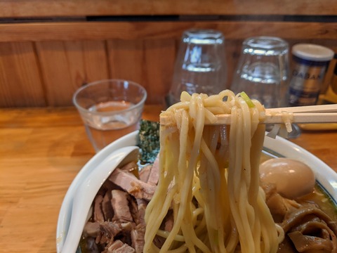 としおか　麺