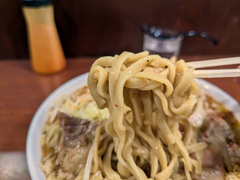 D麺 麺