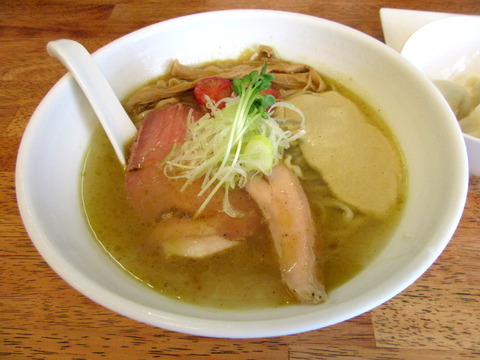 心羽 冷たい塩拉麺