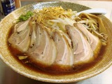 覆麺 チャーシュー麺 (2)