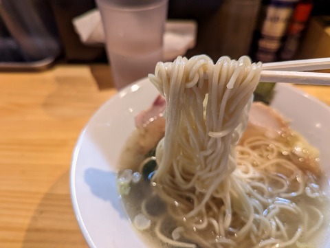 六善 麺