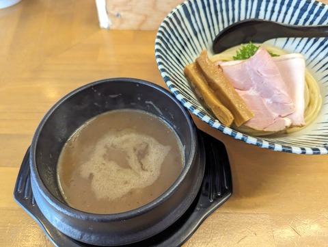 鶏とだし つけめん