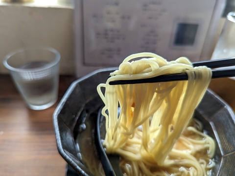 みっかぼうず　麺