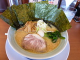 松田家　豚骨醤油ラーメン