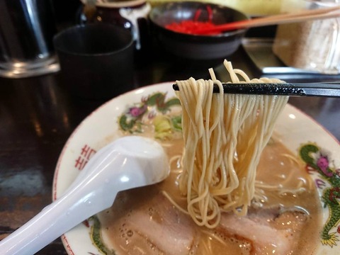天竜ラーメン 麺