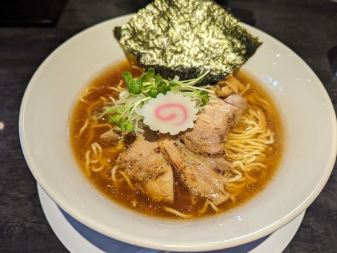 拉麺名もなき店　醤油ラーメン