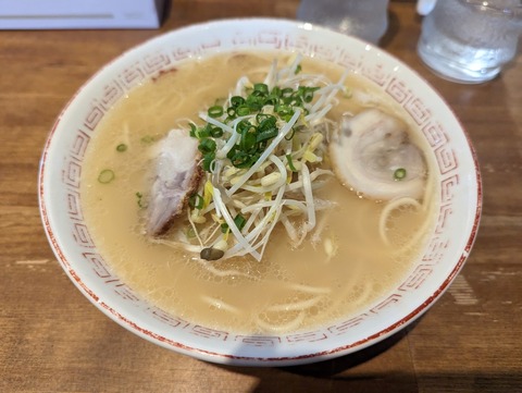 ラーメン専門店宝来 ラーメン