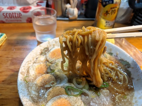 下頭橋ラーメン 麺