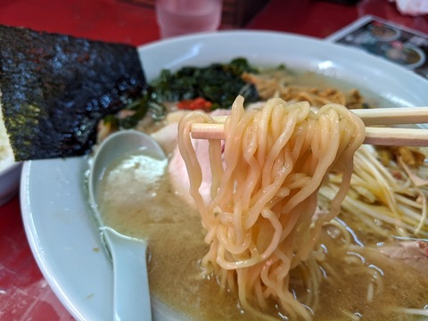 金田亭 麺