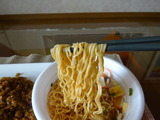 ペヤング　麺