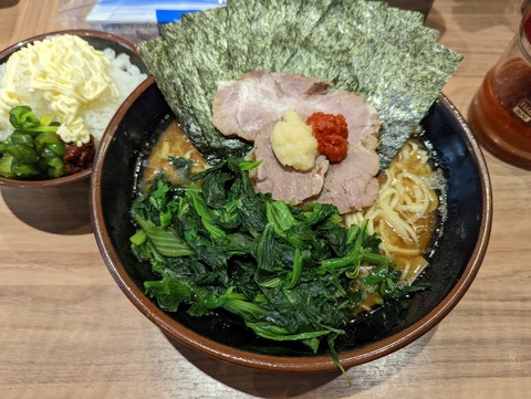 ラーメン武蔵家HANARE　ラーメン