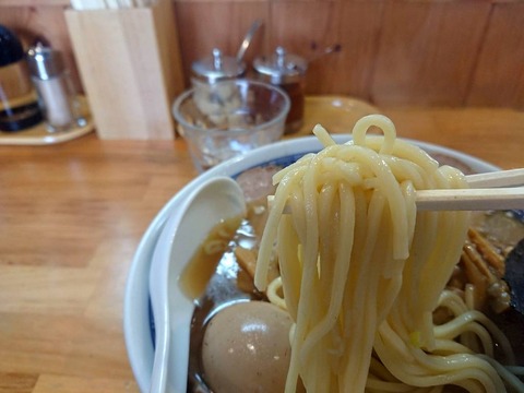 としおか 麺