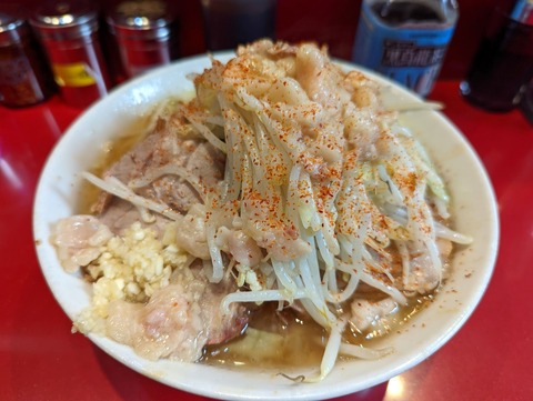ラーメン二郎西台駅前店 ラーメン少な目
