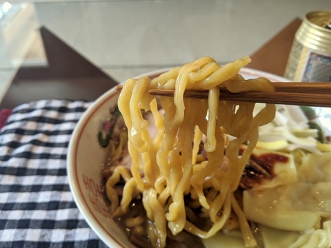 すごい煮干ラーメン 麺