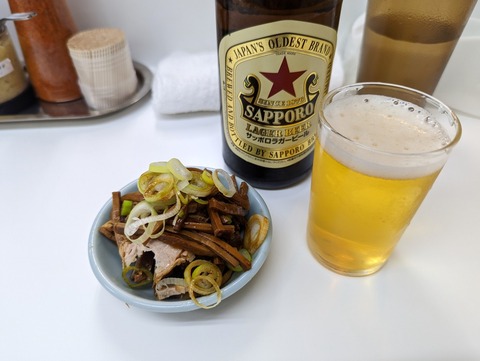 ともちんラーメン ビール
