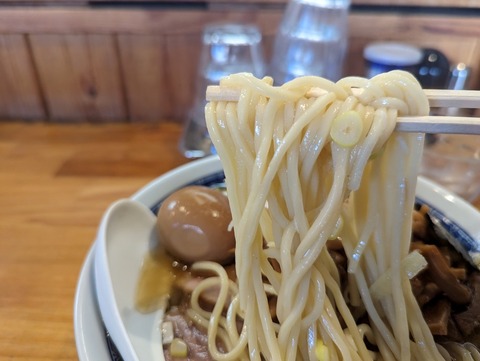 としおか 麺