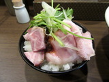 八咫烏　チャーシュー丼