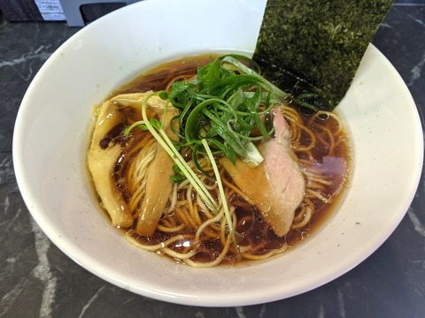 ばっくす 醤油そば
